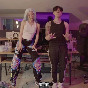 摄殓18r微博超话
